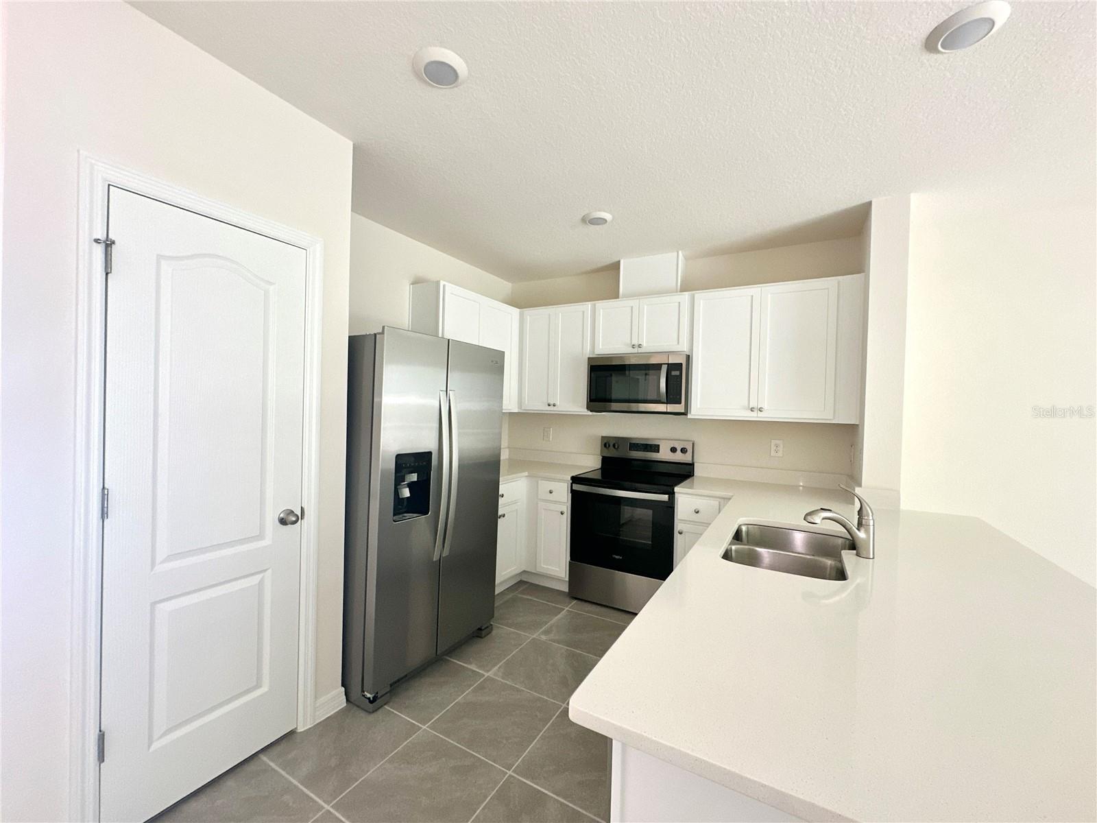 2742 PUFFIN PL, DAVENPORT, FL, 33837