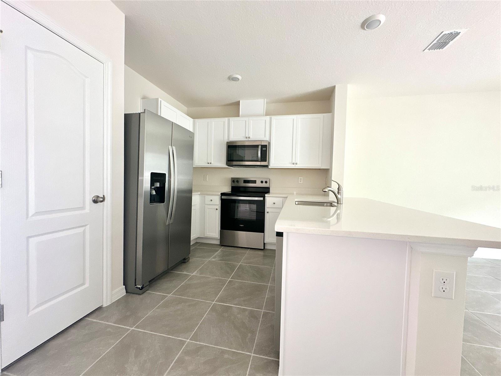 2742 PUFFIN PL, DAVENPORT, FL, 33837