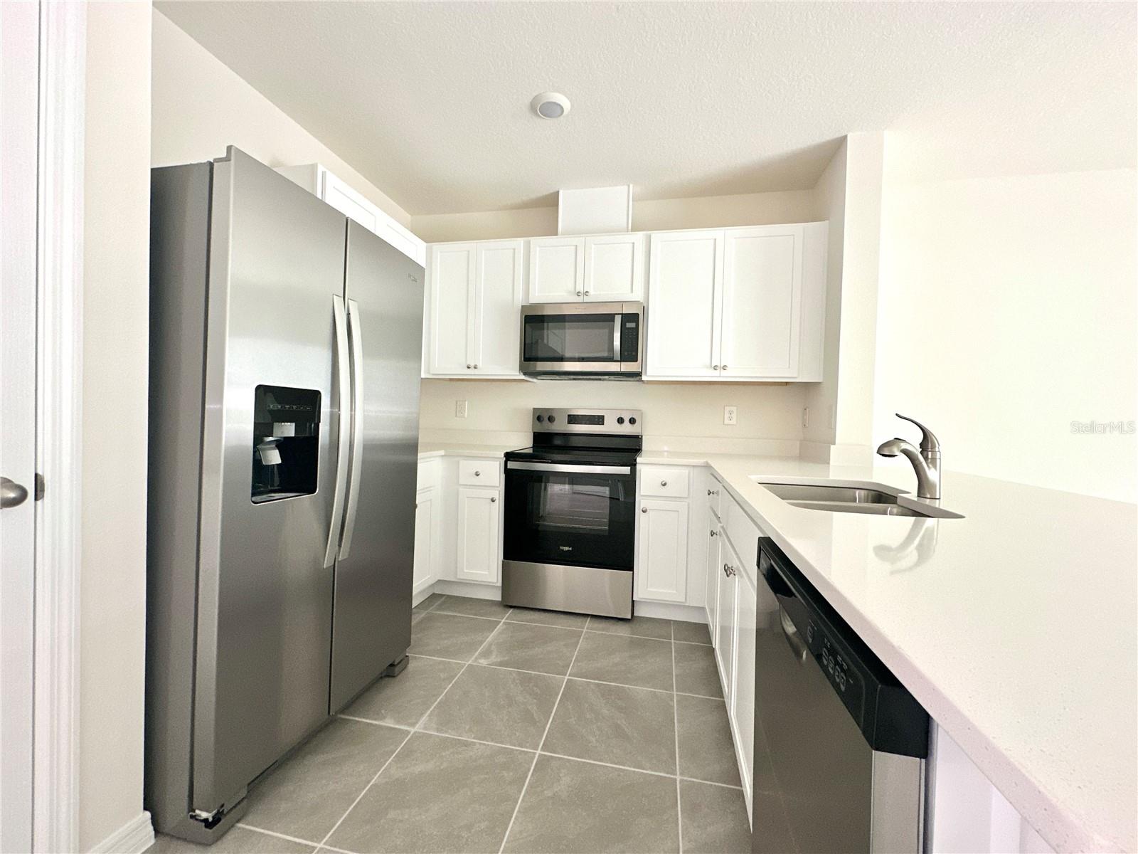 2742 PUFFIN PL, DAVENPORT, FL, 33837