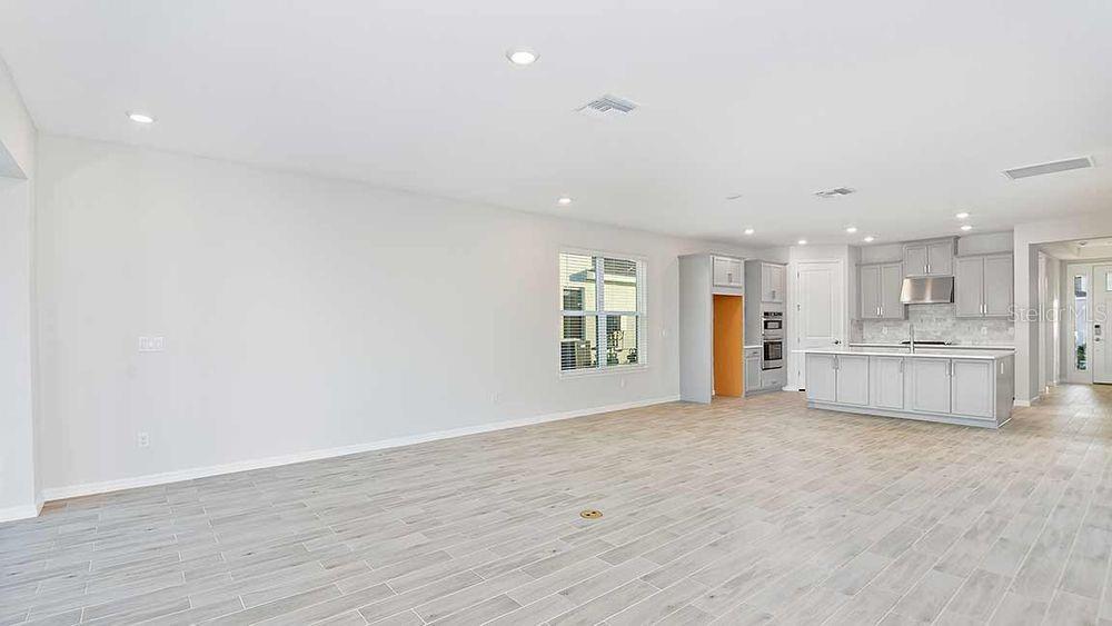 1912 LONGLINER LOOP, WESLEY CHAPEL, FL, 33543