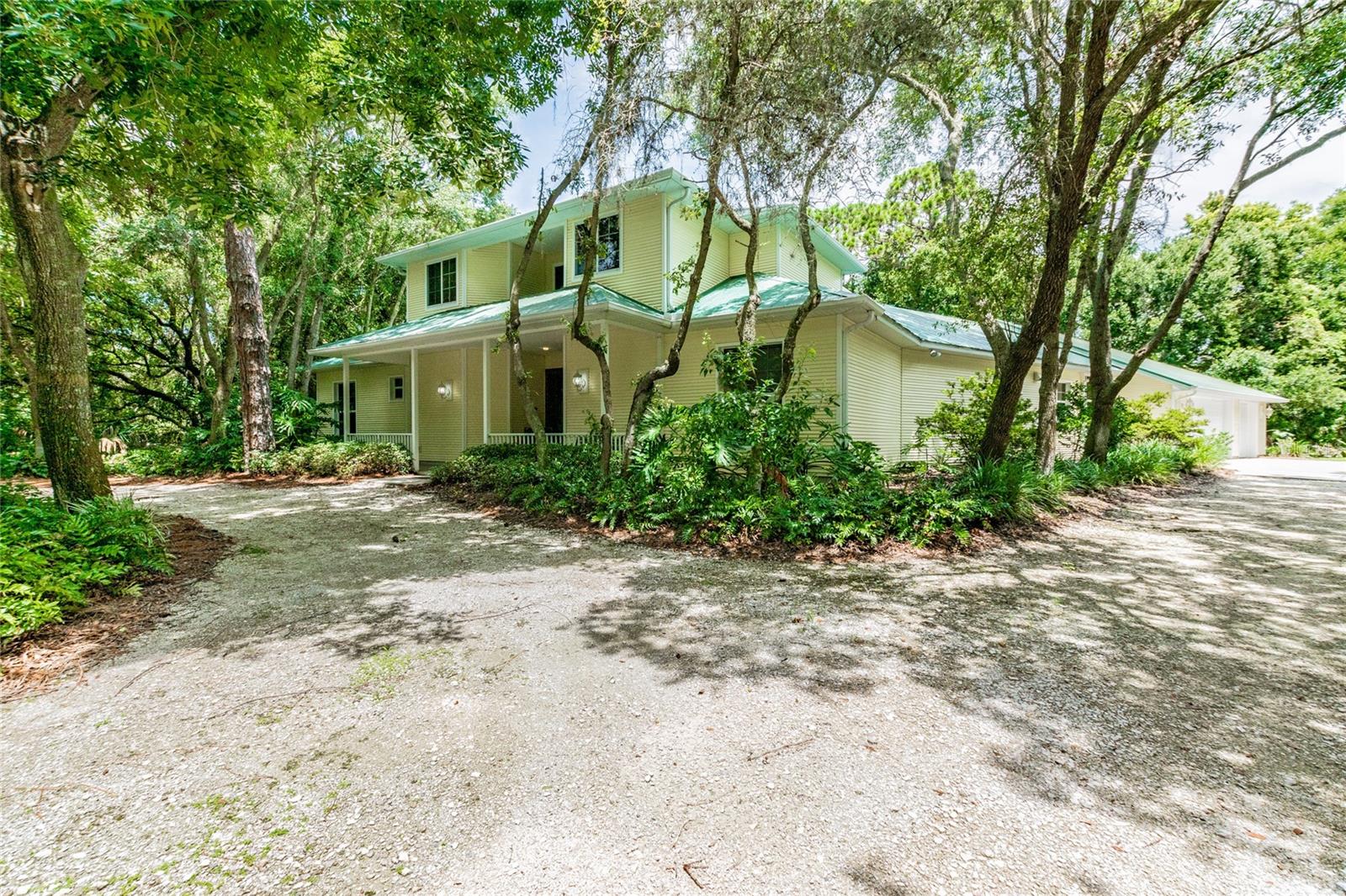 1130 ANCLOTE RD RD, TARPON SPRINGS, FL, 34689