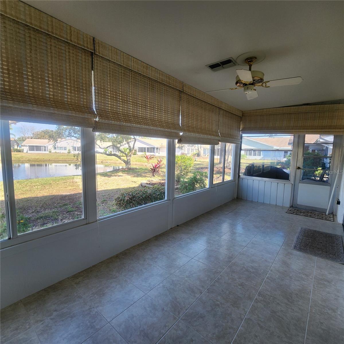 2241 GREENWICH DR #68, SUN CITY CENTER, FL, 33573