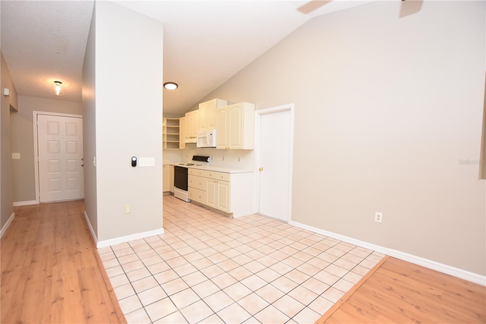 746 HIGHLAND GARDENS LN, LAKELAND, FL, 33813