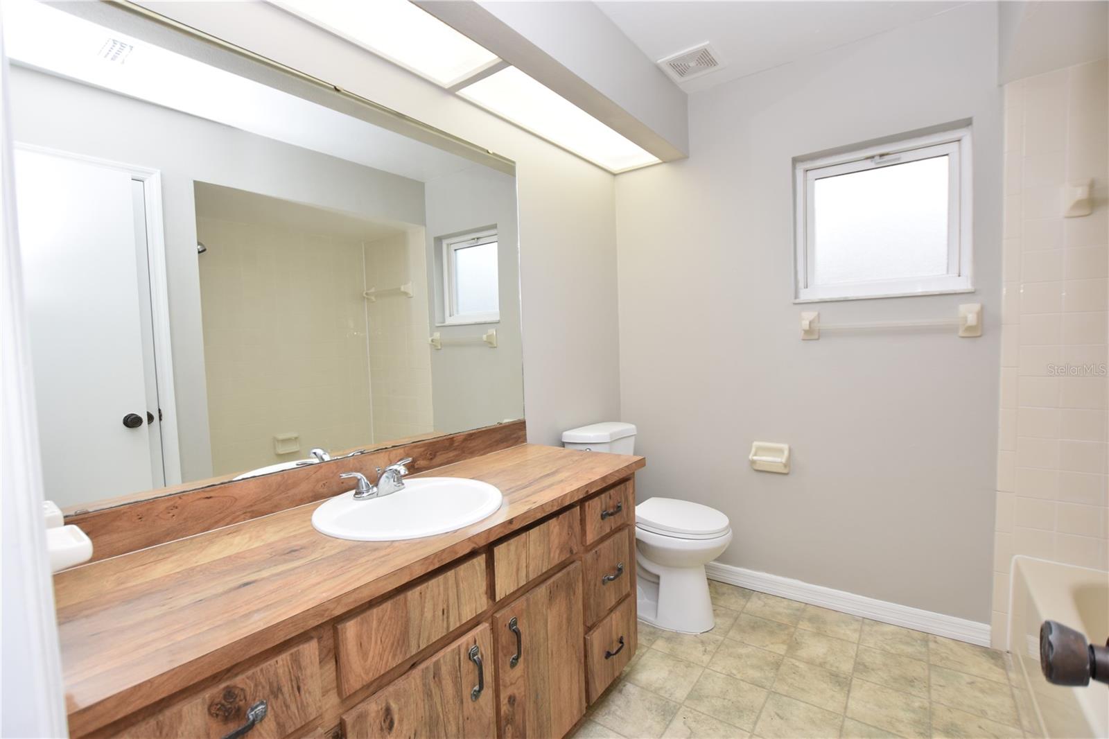 746 HIGHLAND GARDENS LN, LAKELAND, FL, 33813