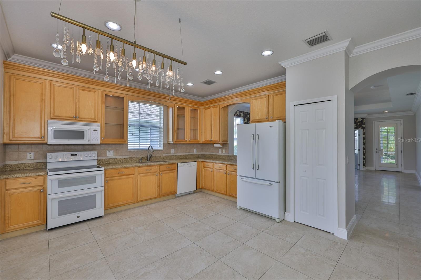 217 OCEANIA CT, APOLLO BEACH, FL, 33572
