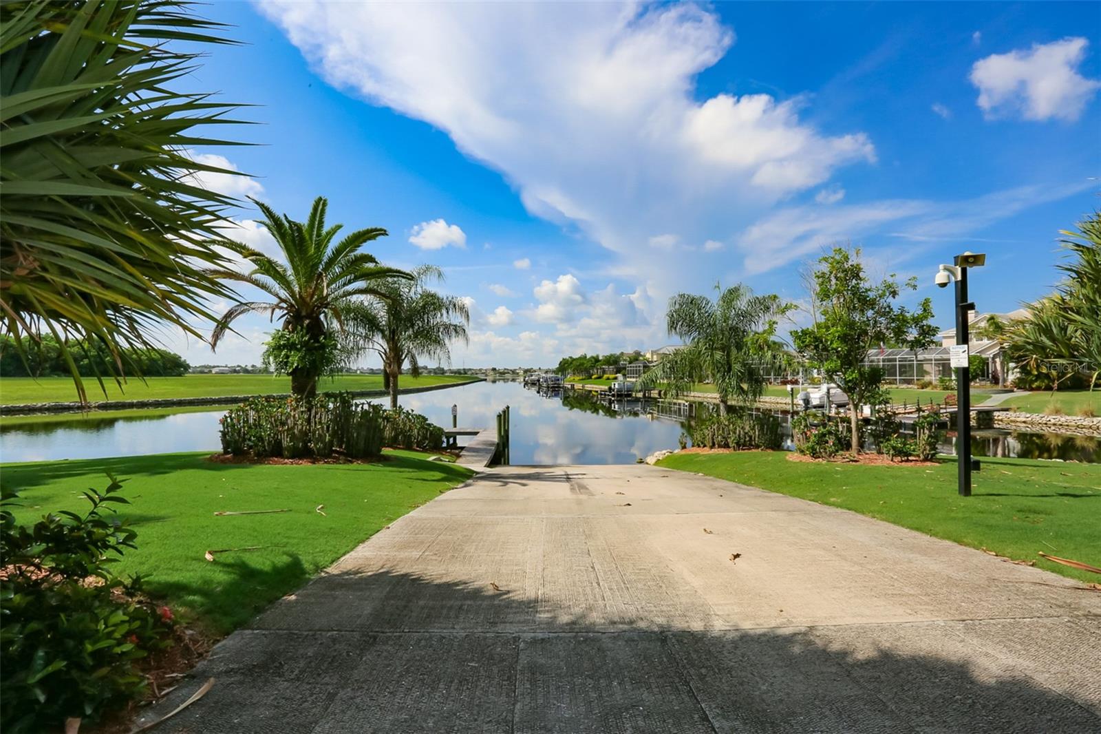 217 OCEANIA CT, APOLLO BEACH, FL, 33572