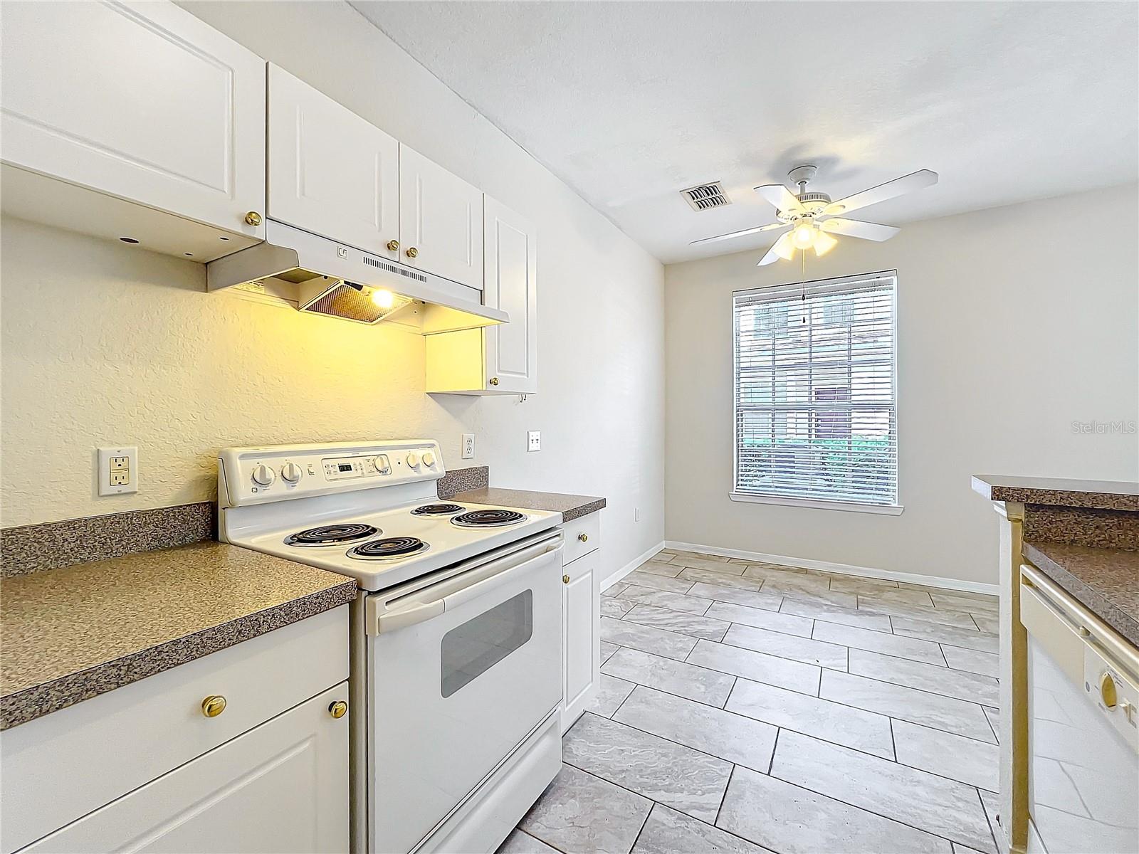 832 GRAND REGENCY PT #102, ALTAMONTE SPRINGS, FL, 32714