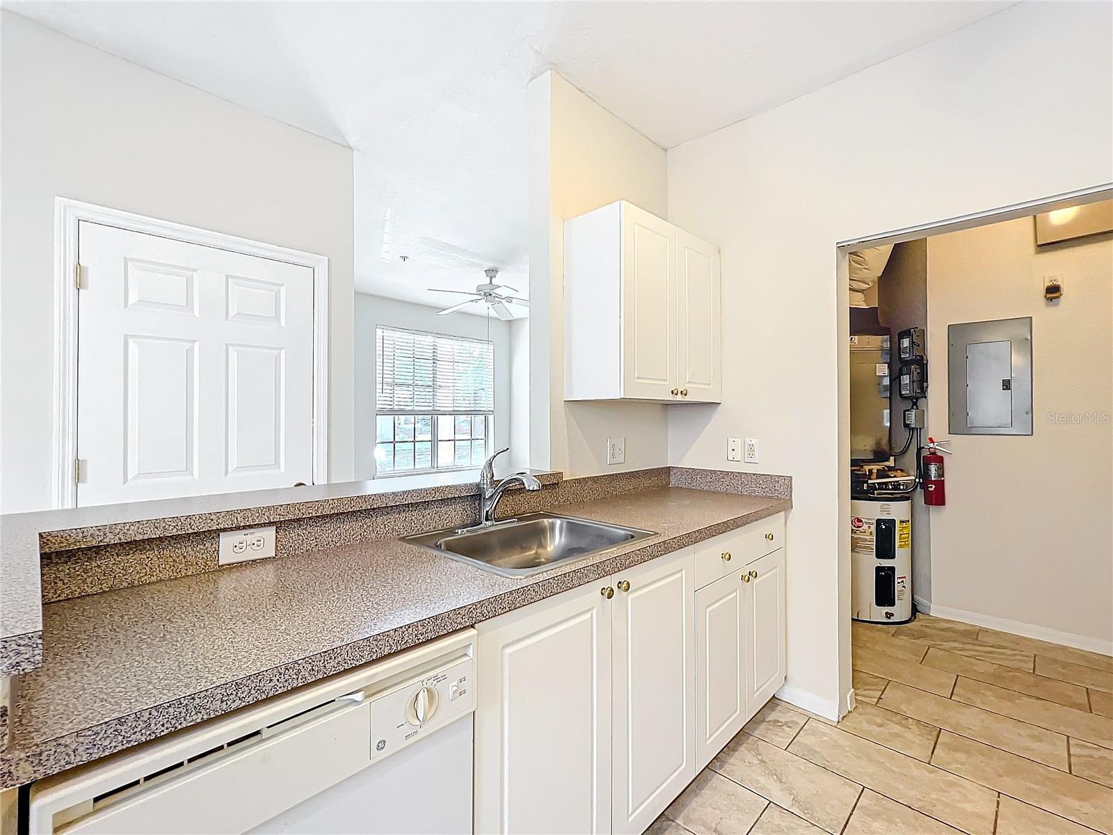 832 GRAND REGENCY PT #102, ALTAMONTE SPRINGS, FL, 32714