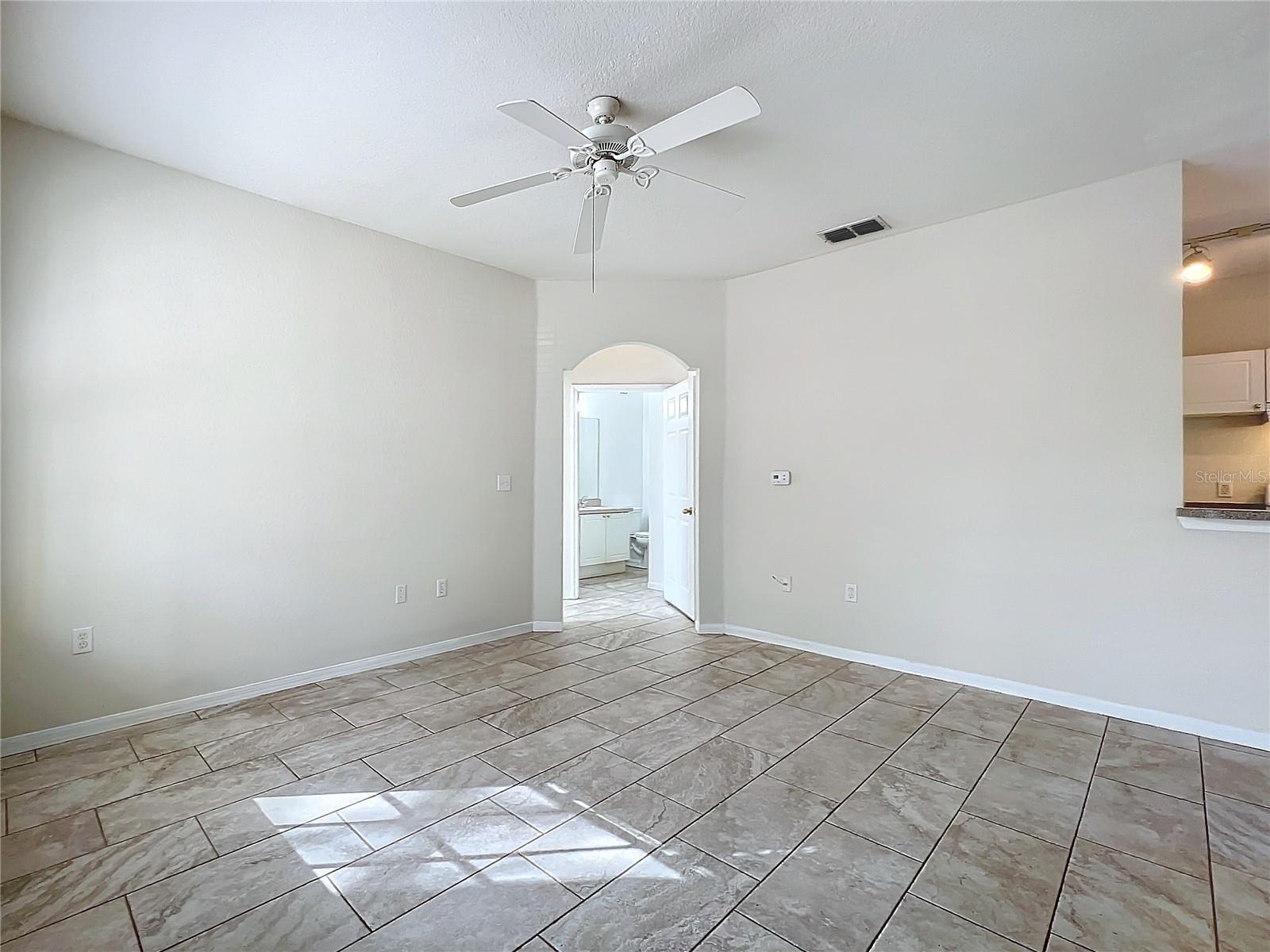 832 GRAND REGENCY PT #102, ALTAMONTE SPRINGS, FL, 32714