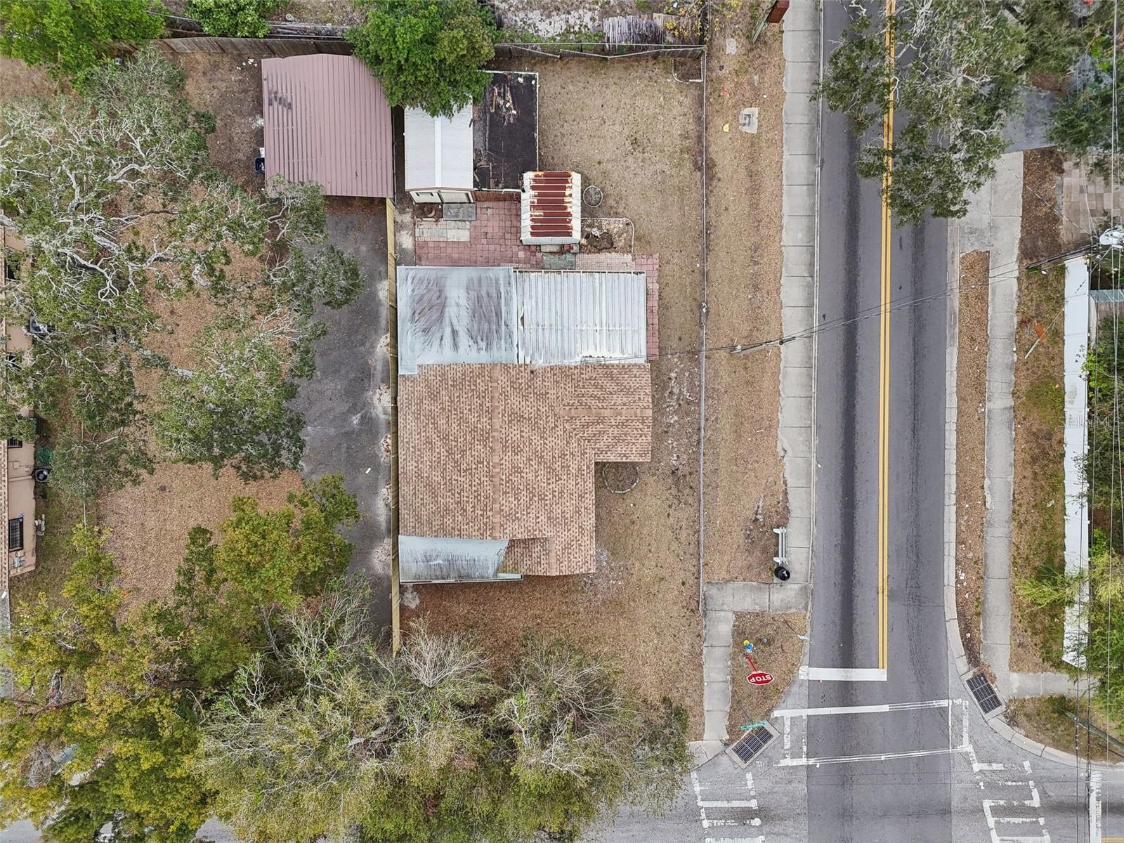 1424 E BOUGAINVILLEA AVE, TAMPA, FL, 33612