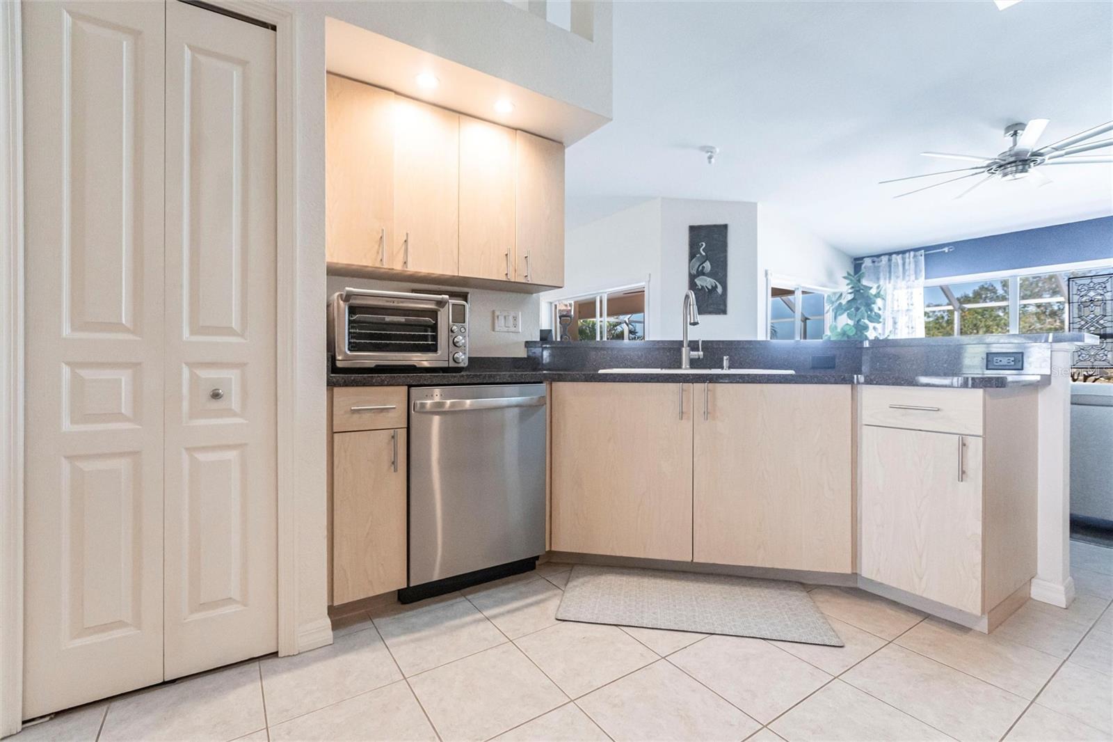 164 BALDWIN CT SE, PORT CHARLOTTE, FL, 33952
