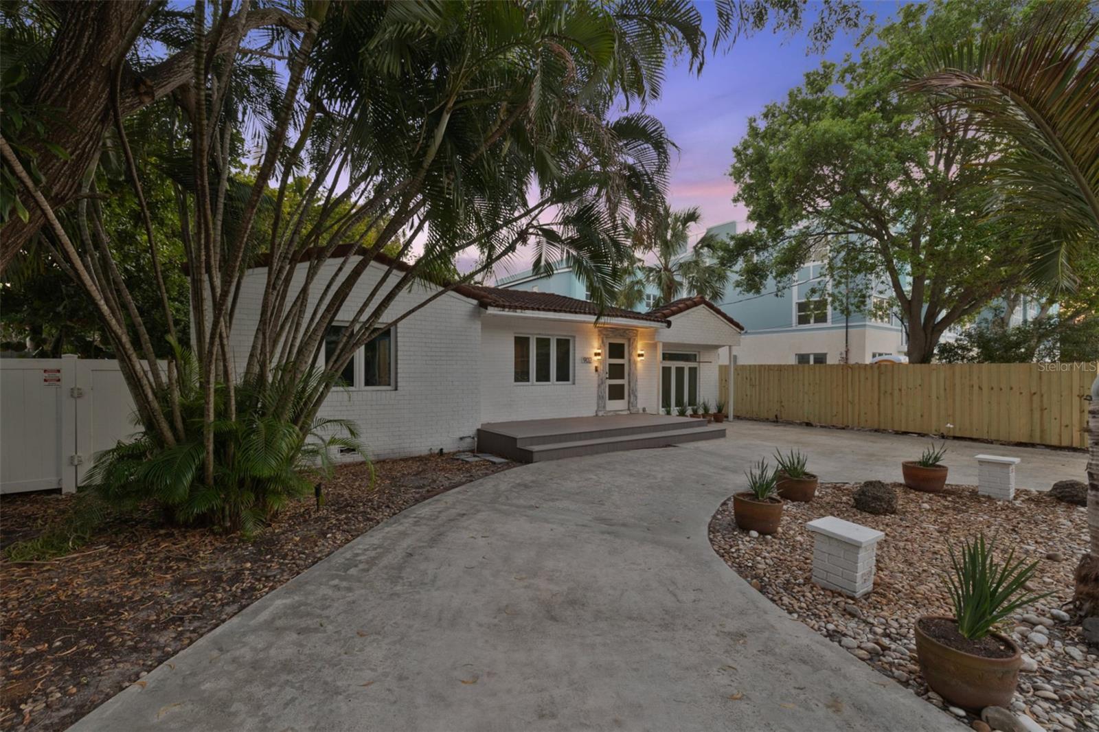 902 SE 12TH CT, FORT LAUDERDALE, FL, 33316