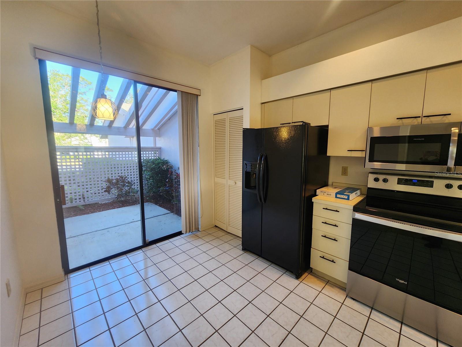5496 HAMPSTEAD HEATH #10, SARASOTA, FL, 34235
