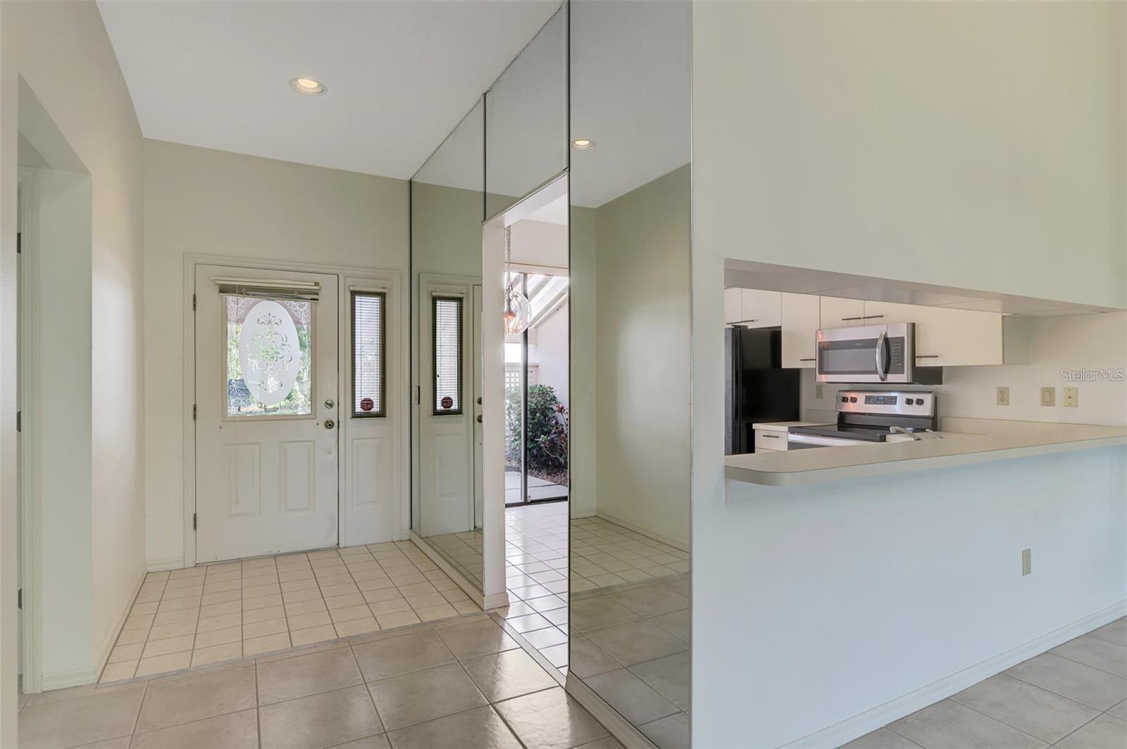 5496 HAMPSTEAD HEATH #10, SARASOTA, FL, 34235