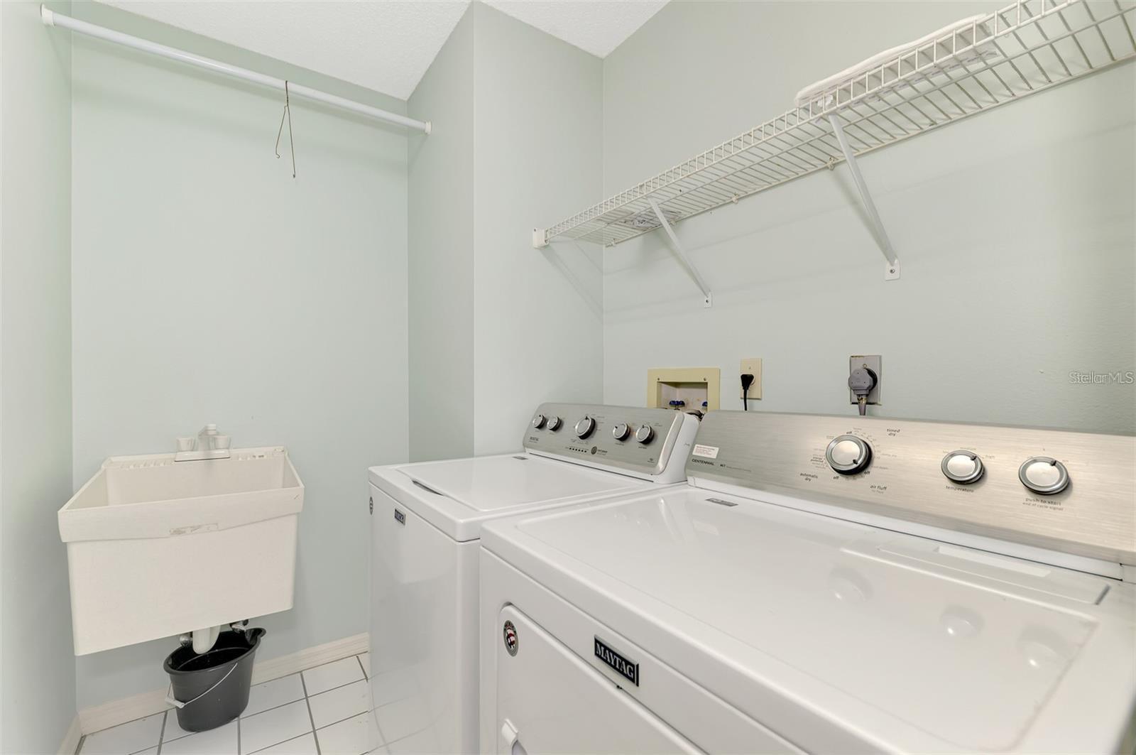 5496 HAMPSTEAD HEATH #10, SARASOTA, FL, 34235
