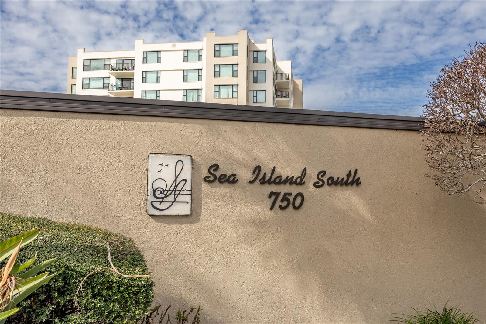 750 ISLAND WAY #401, CLEARWATER BEACH, FL, 33767