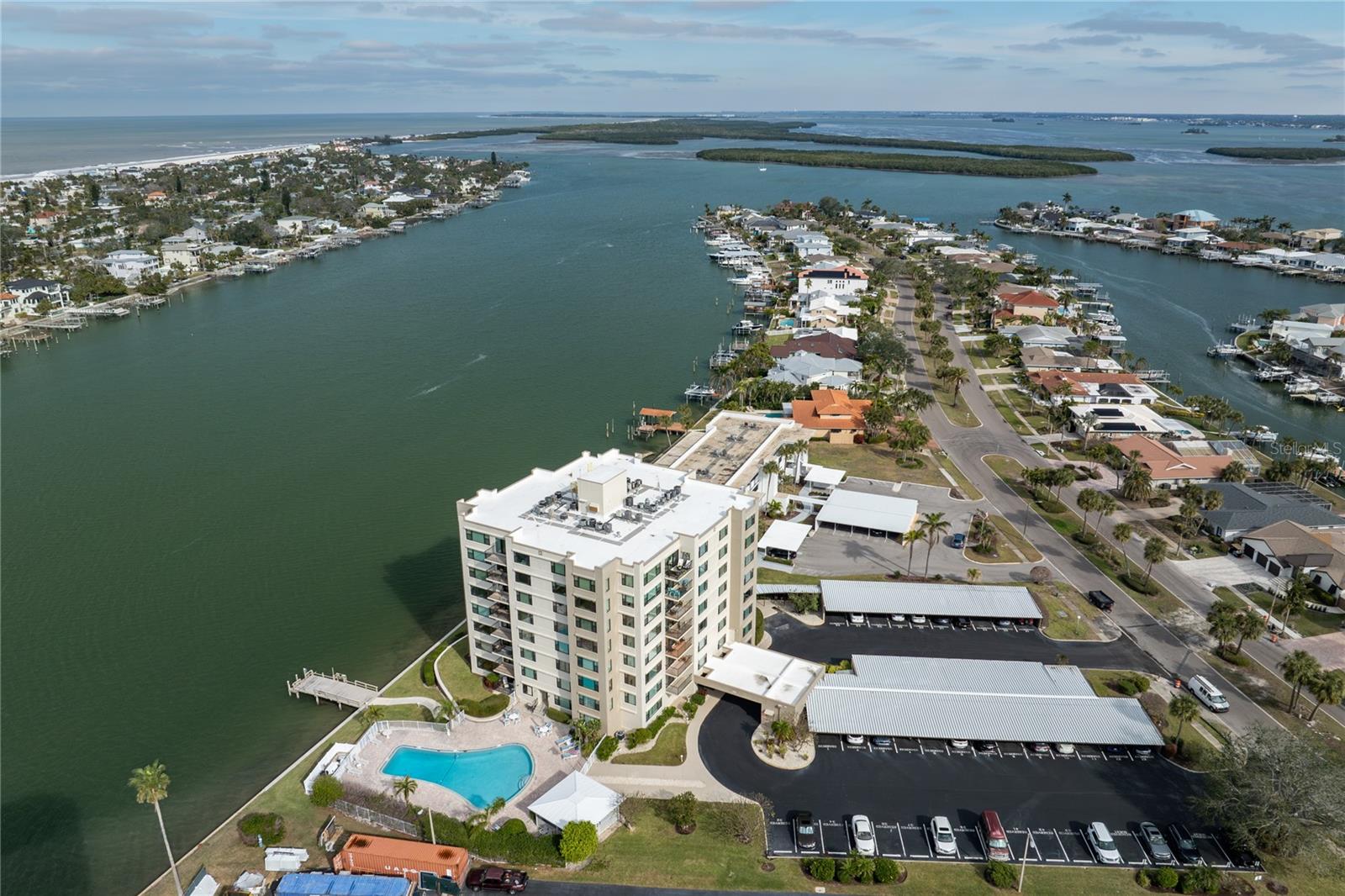 750 ISLAND WAY #401, CLEARWATER BEACH, FL, 33767