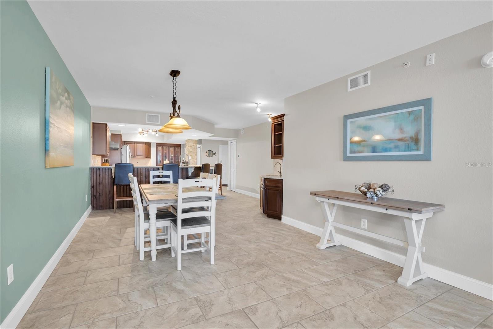 5353 GULF BLVD #B103, ST PETE BEACH, FL, 33706