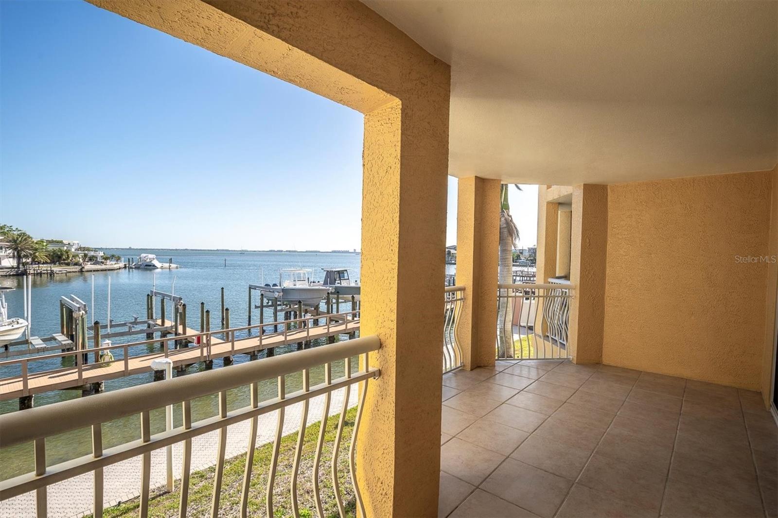 5353 GULF BLVD #B103, ST PETE BEACH, FL, 33706