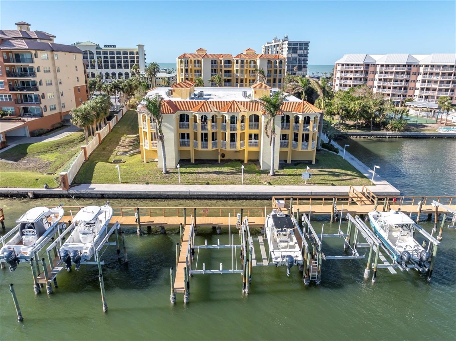 5353 GULF BLVD #B103, ST PETE BEACH, FL, 33706