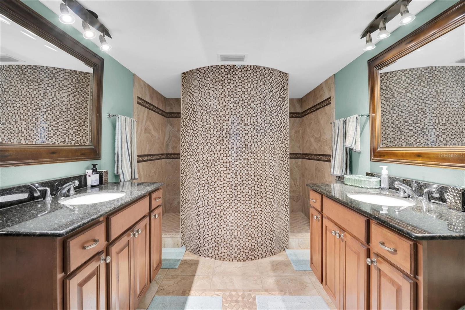 5353 GULF BLVD #B103, ST PETE BEACH, FL, 33706