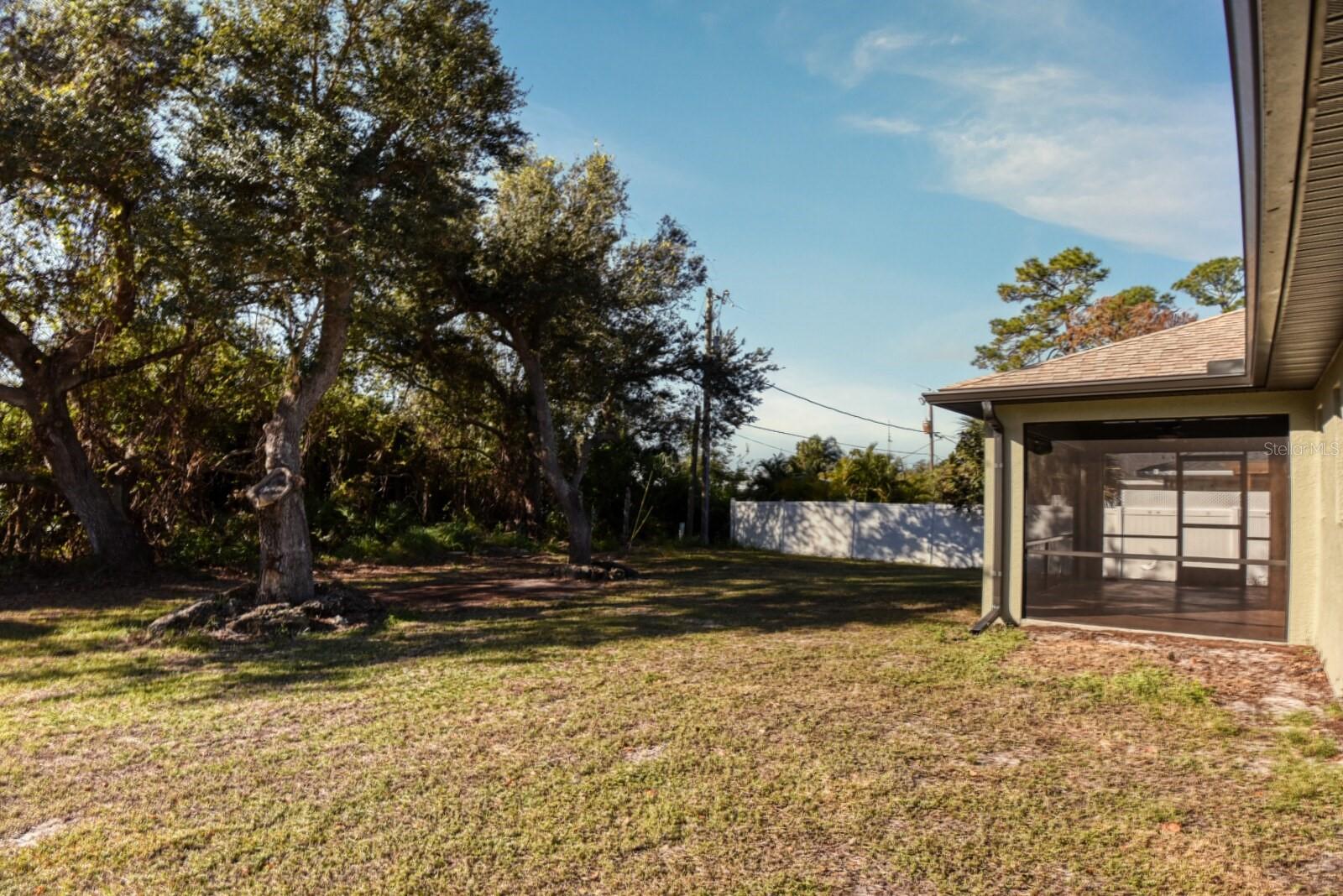 1101 VICTORIA AVE, PORT CHARLOTTE, FL, 33948