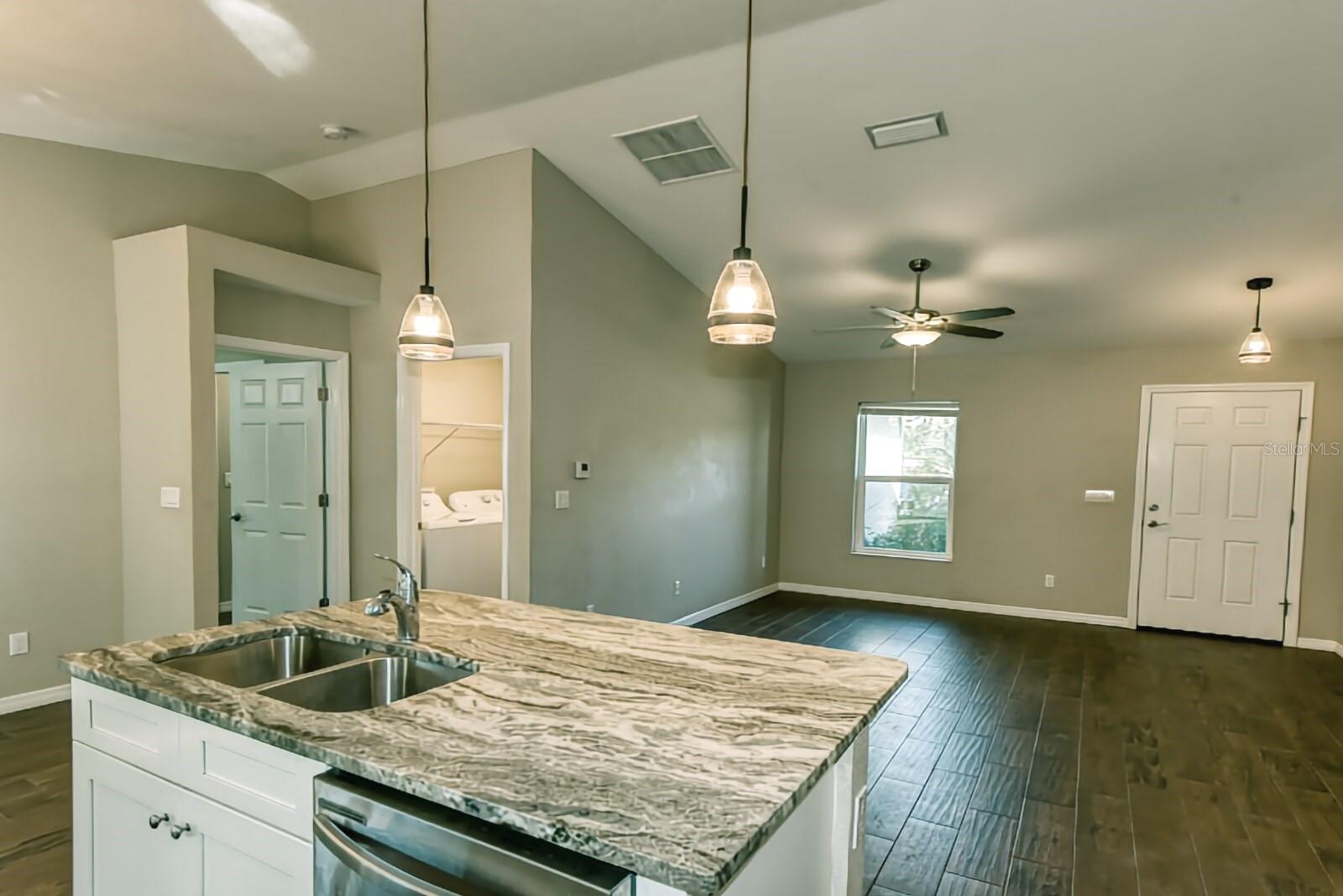 1101 VICTORIA AVE, PORT CHARLOTTE, FL, 33948
