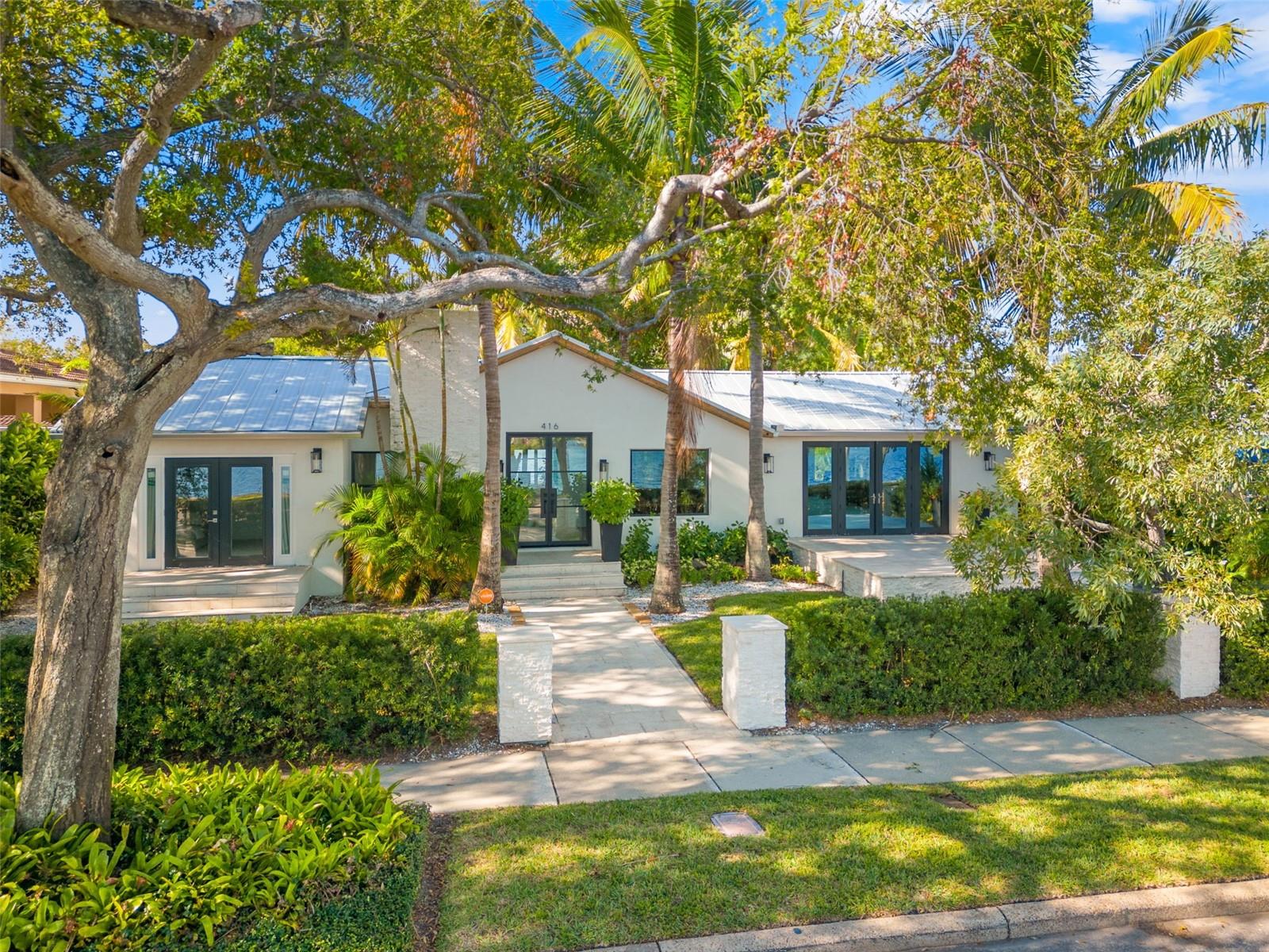 416 CHANNEL DR, TAMPA, FL, 33606