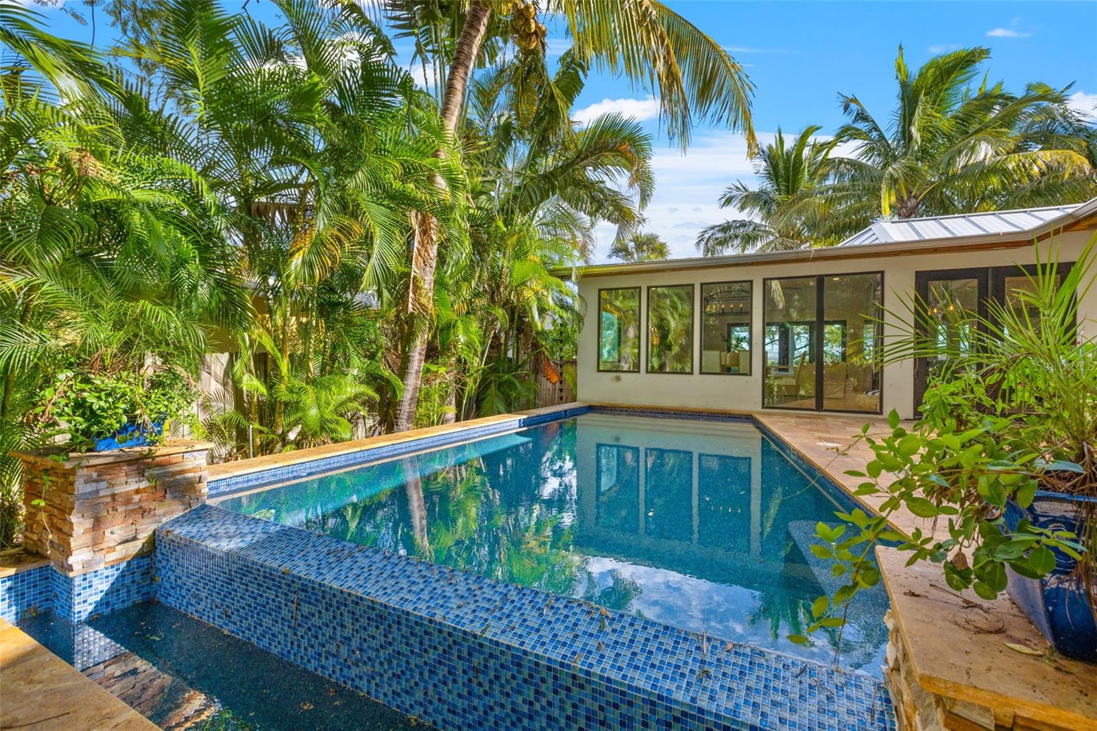 416 CHANNEL DR, TAMPA, FL, 33606