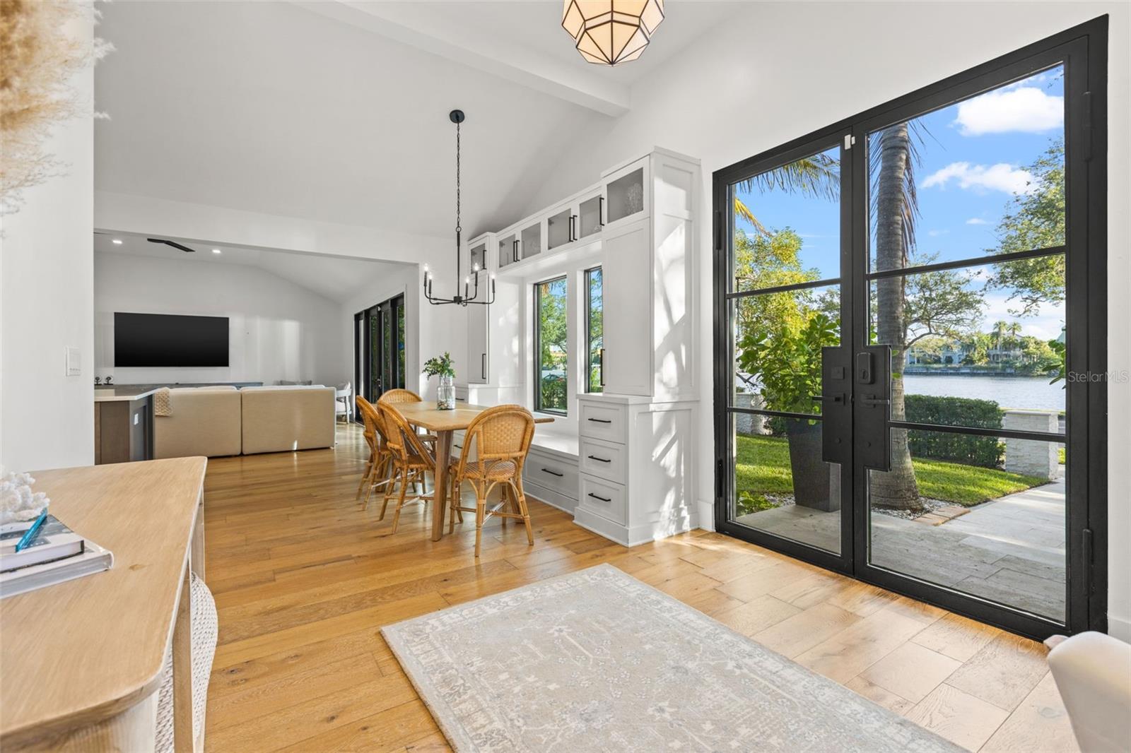 416 CHANNEL DR, TAMPA, FL, 33606