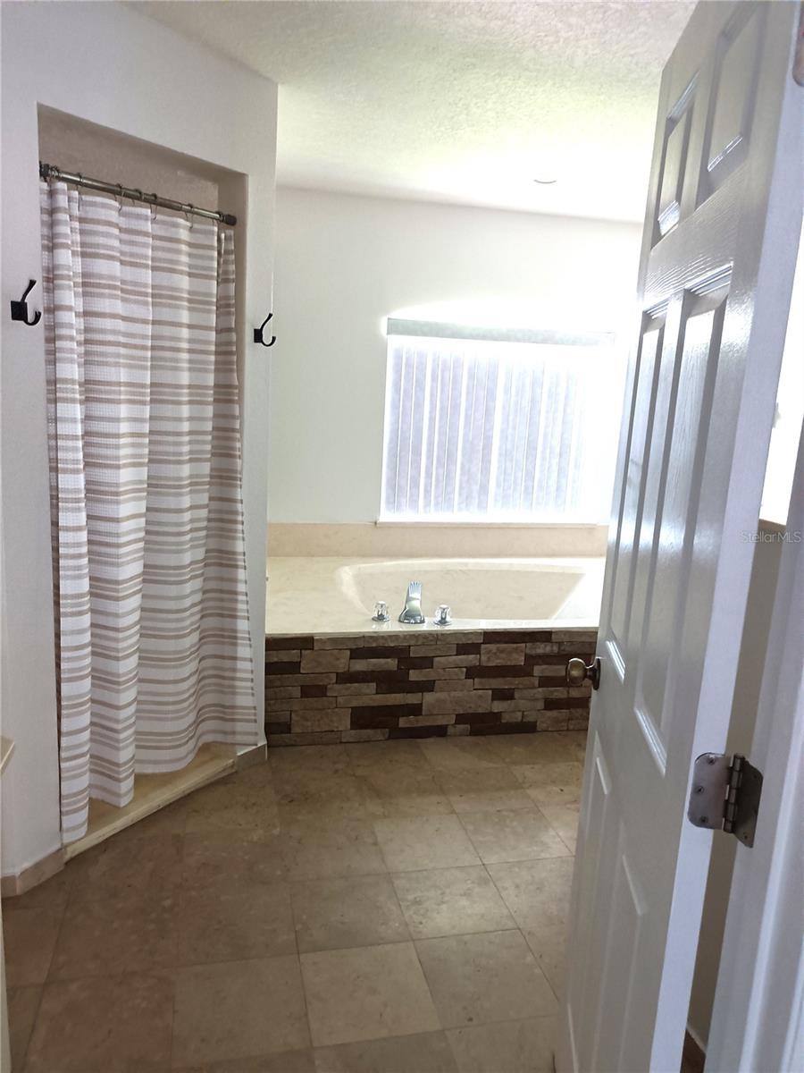 2881 56TH AVENUE CIR E, BRADENTON, FL, 34203