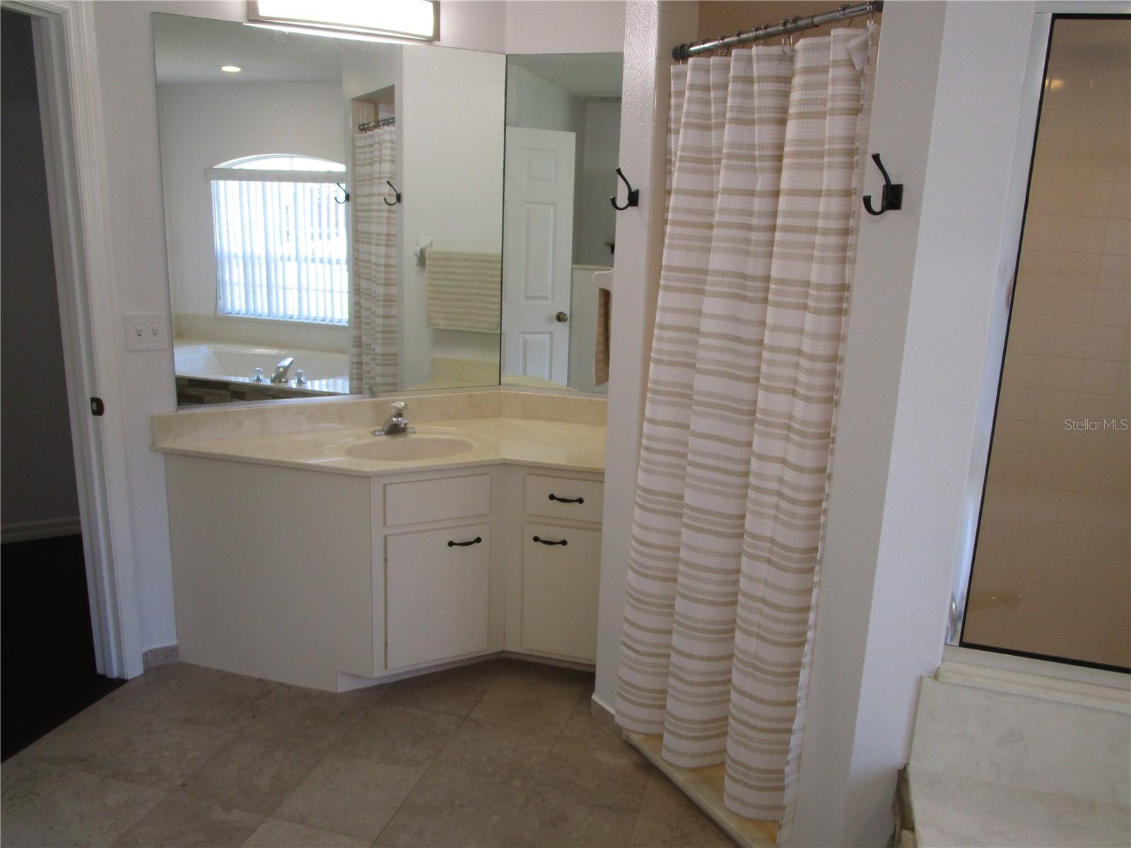2881 56TH AVENUE CIR E, BRADENTON, FL, 34203