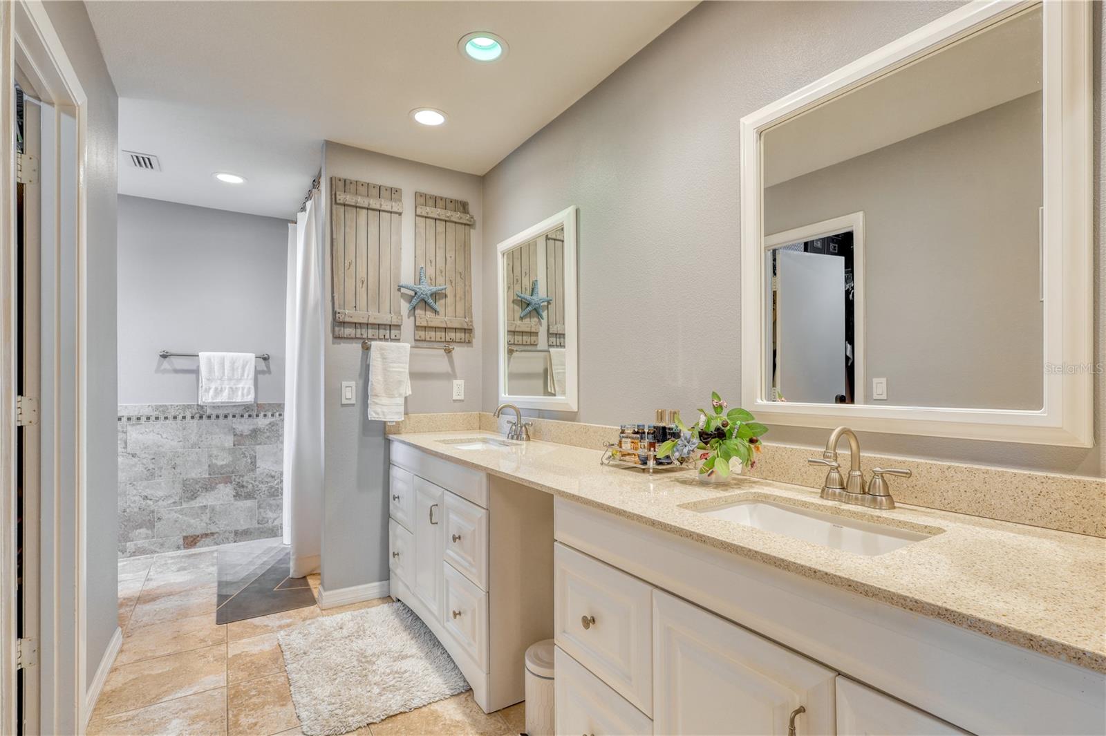 245 BRIGHTON CT, ENGLEWOOD, FL, 34223