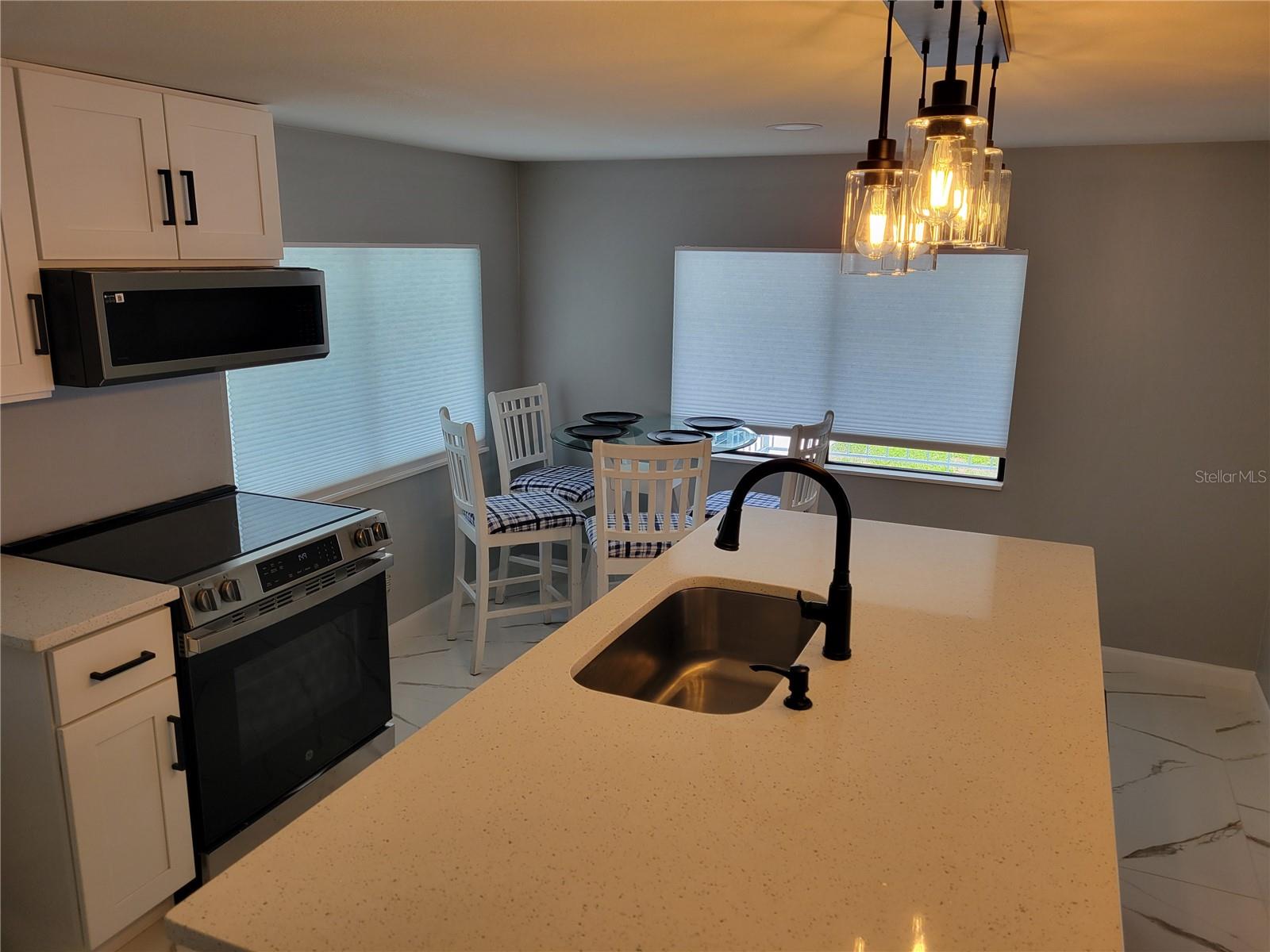 36905 KAY AVE, ZEPHYRHILLS, FL, 33542