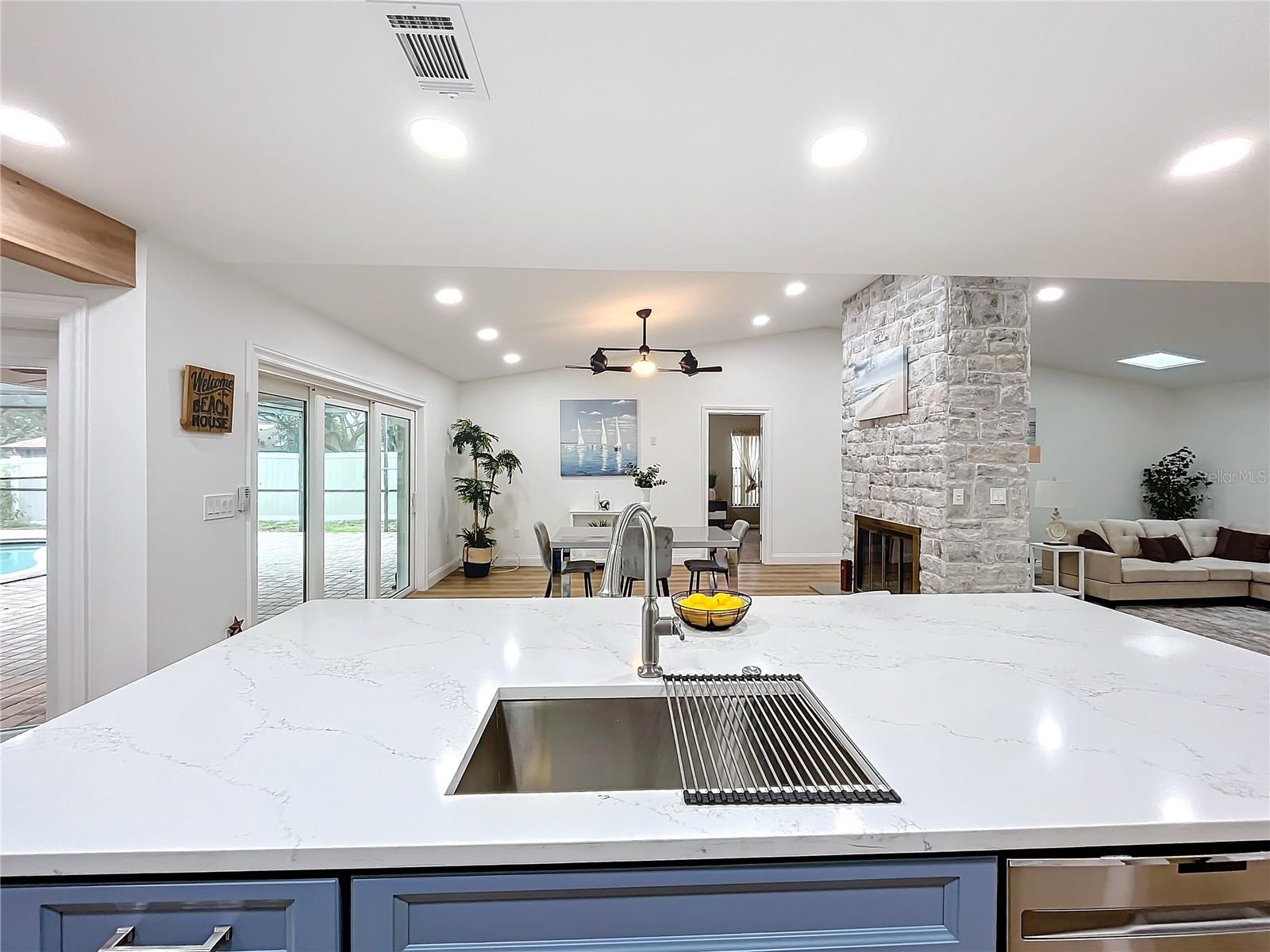 3005 ENISGLEN DR, PALM HARBOR, FL, 34683