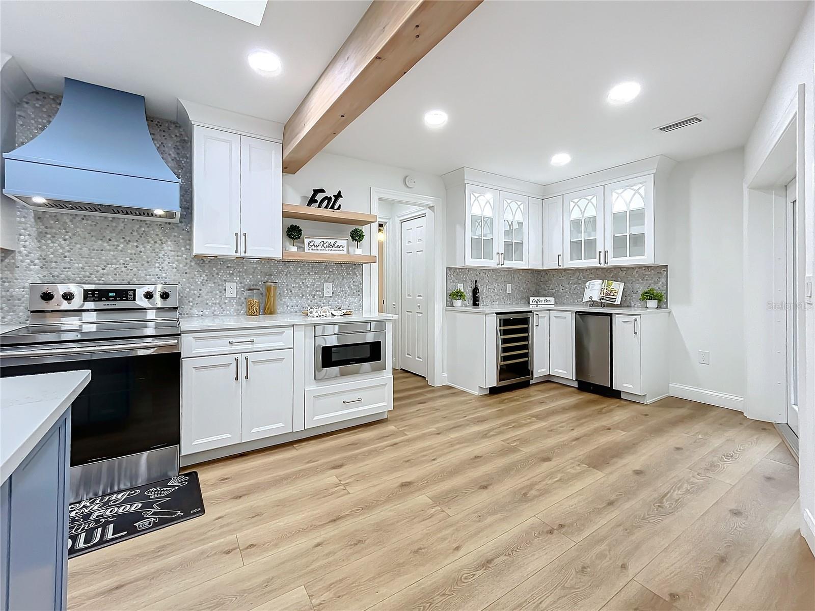 3005 ENISGLEN DR, PALM HARBOR, FL, 34683