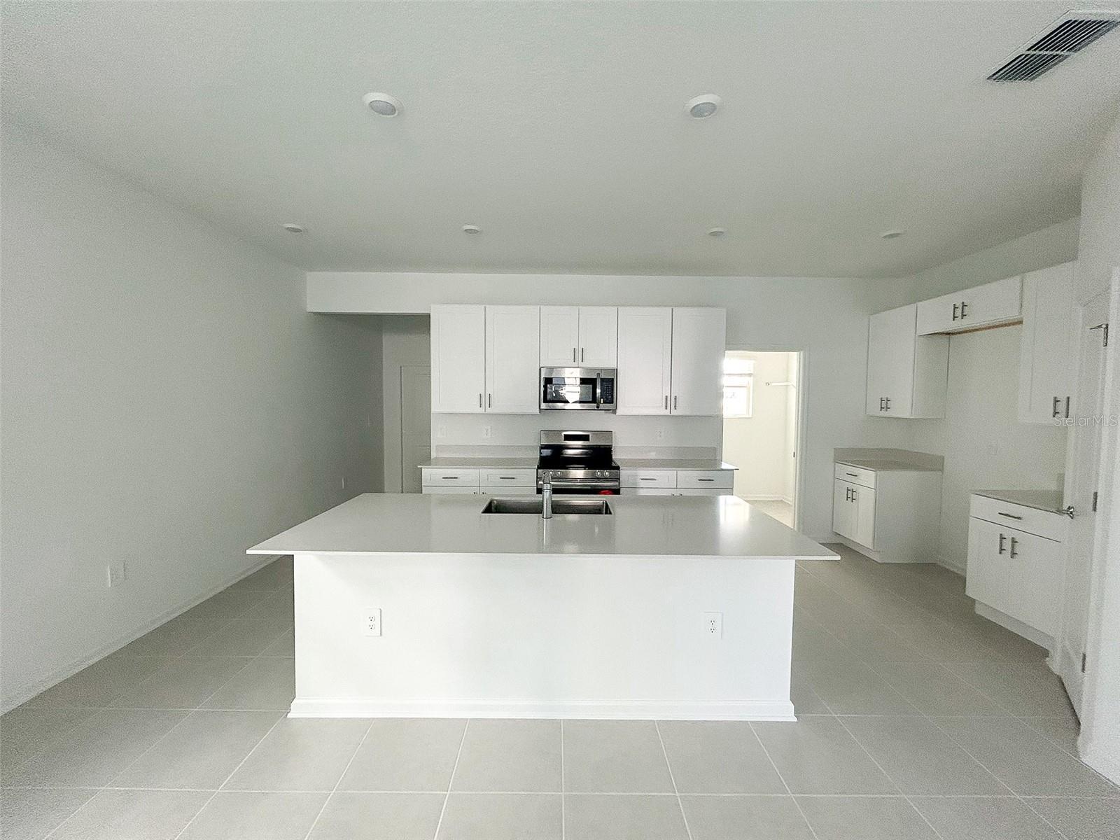 1881 STAKE OUT WAY, APOPKA, FL, 32703