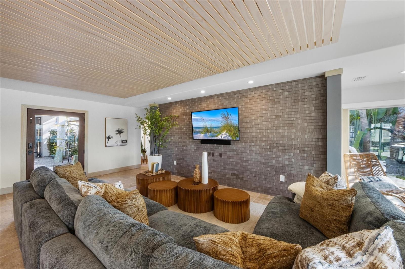 512 BAYVIEW PL, ANNA MARIA, FL, 34216