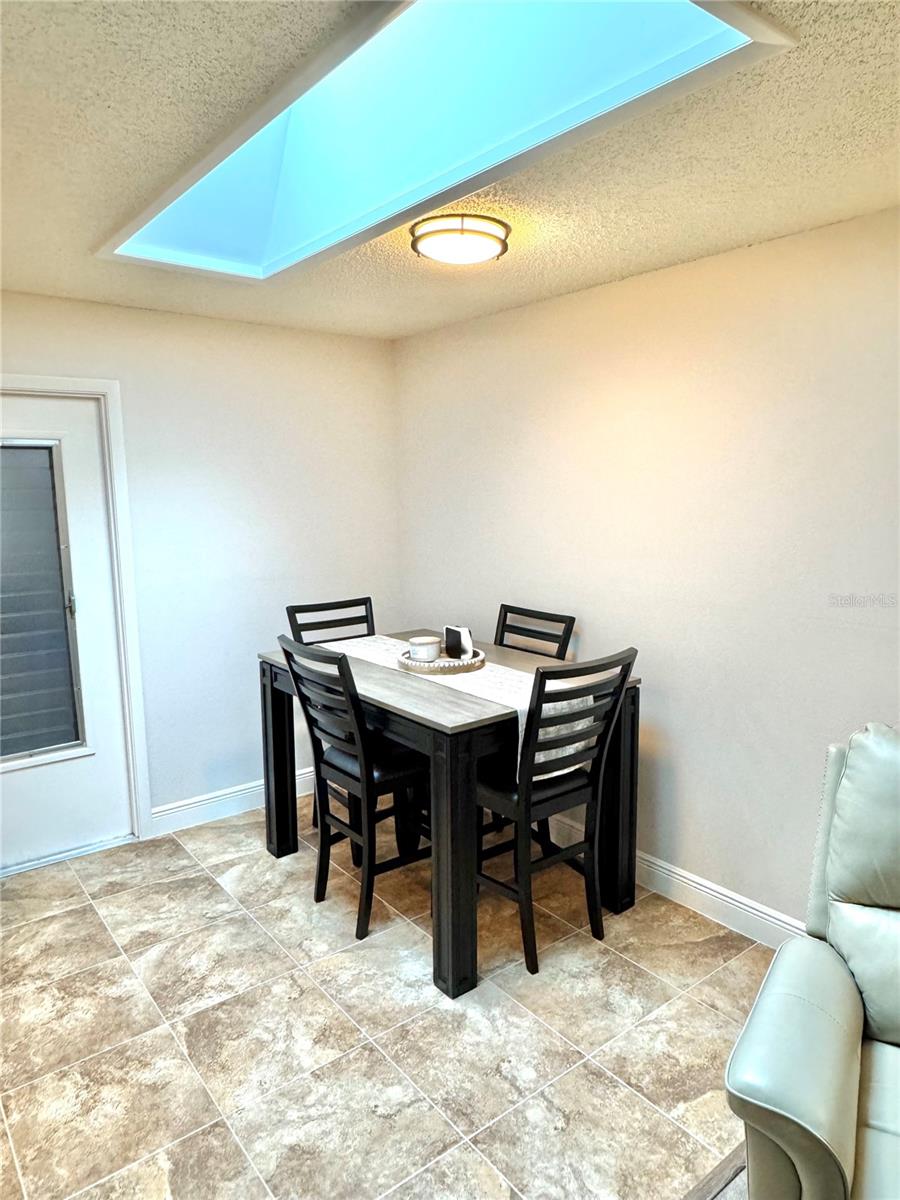 2200 SHELLY DR #C, PALM HARBOR, FL, 34684