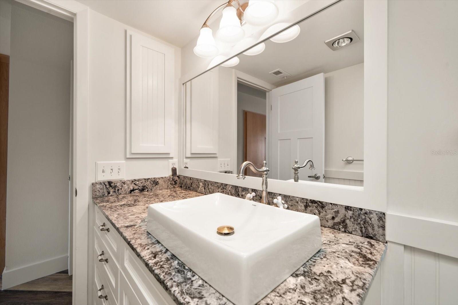 224 SKIFF PT #224, CLEARWATER BEACH, FL, 33767