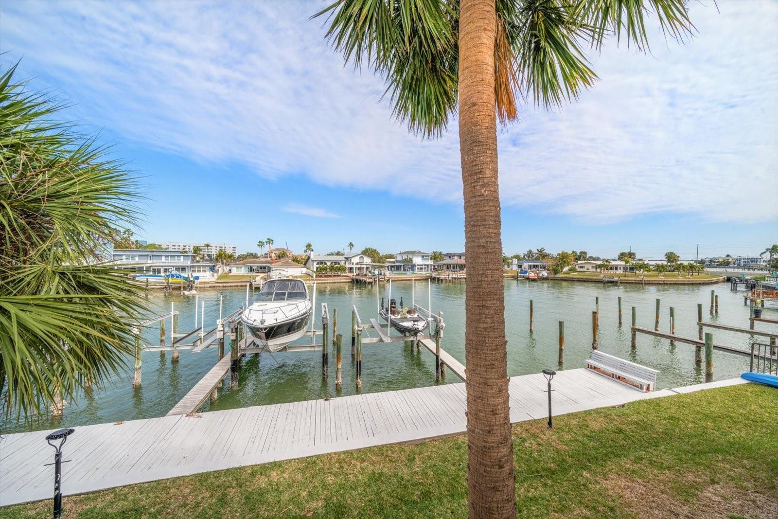 224 SKIFF PT #224, CLEARWATER BEACH, FL, 33767