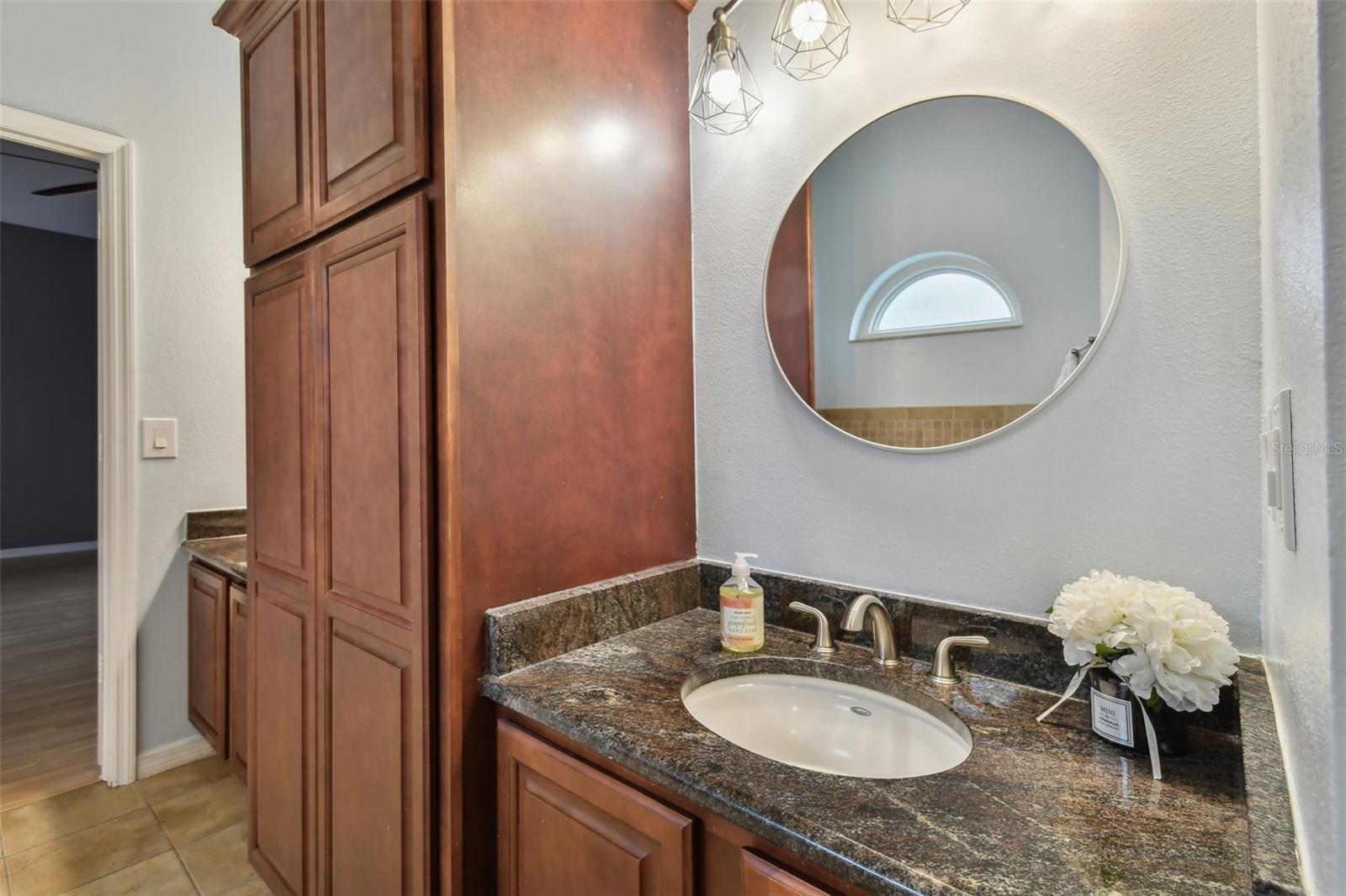 1330 MONTE LAKE DR, VALRICO, FL, 33596
