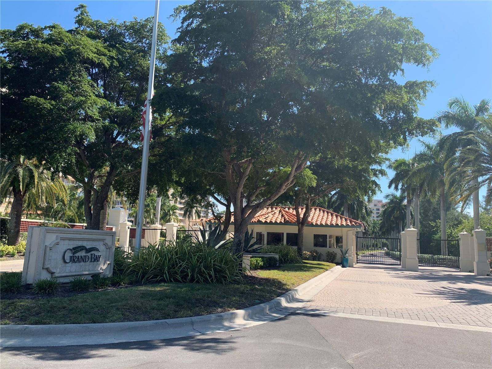 3060 GRAND BAY BLVD #174, LONGBOAT KEY, FL, 34228