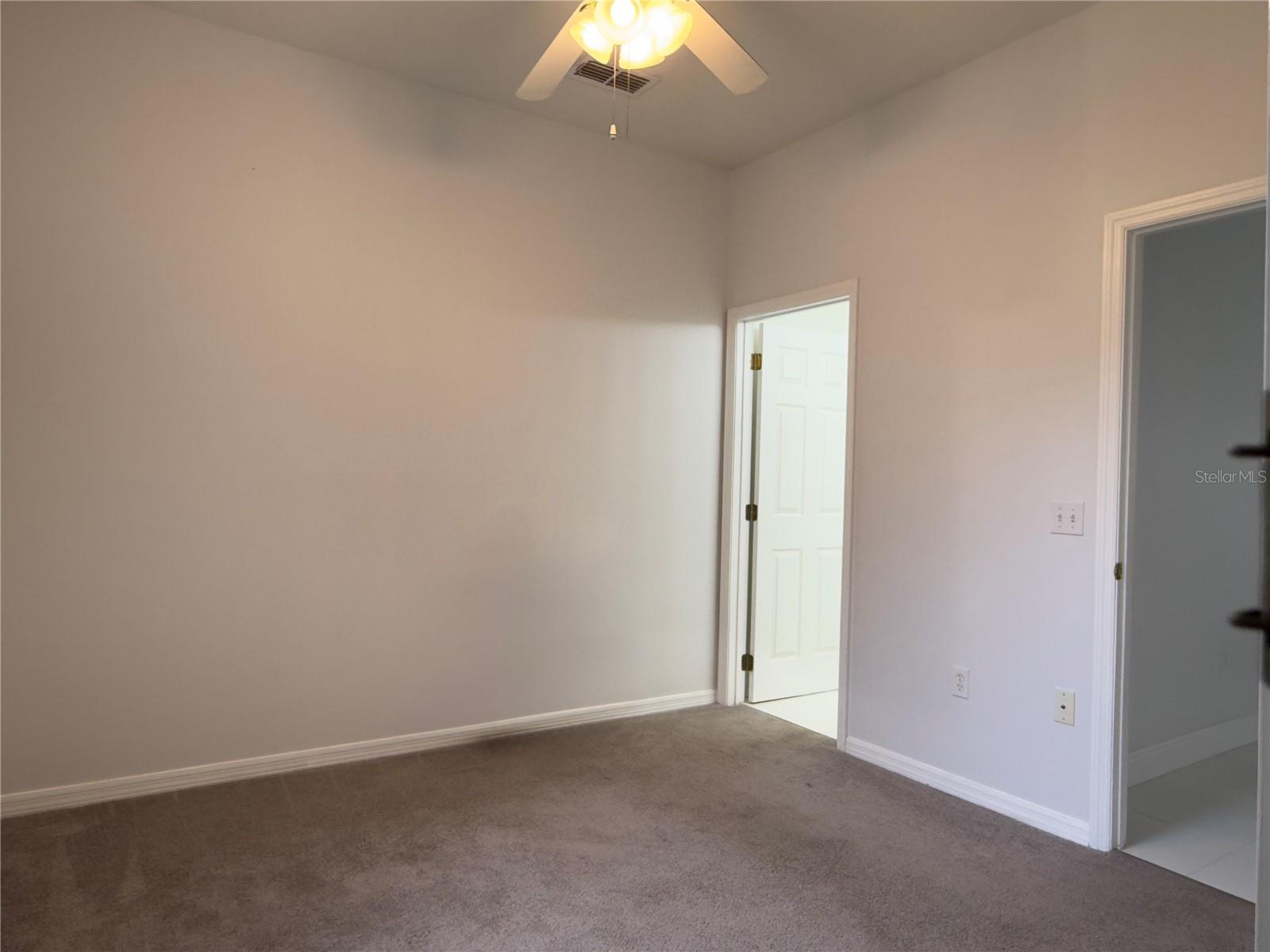 1112 PINE RIDGE DR, DAVENPORT, FL, 33896