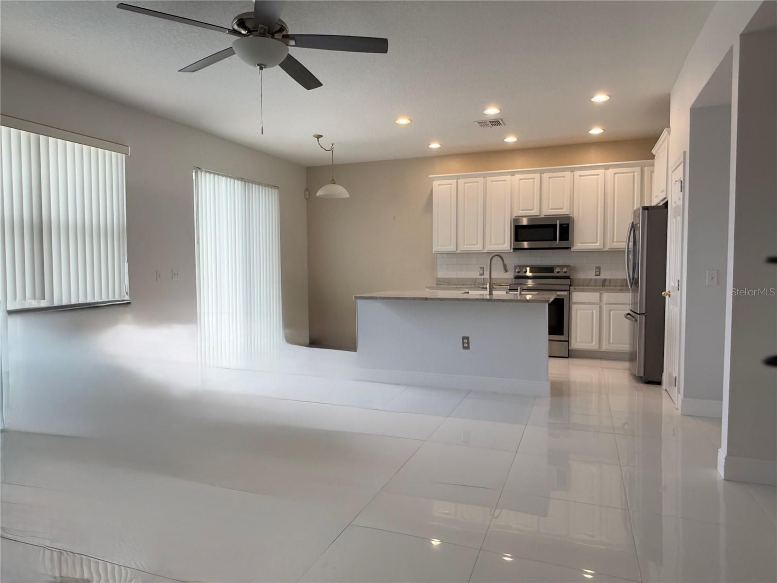 1112 PINE RIDGE DR, DAVENPORT, FL, 33896