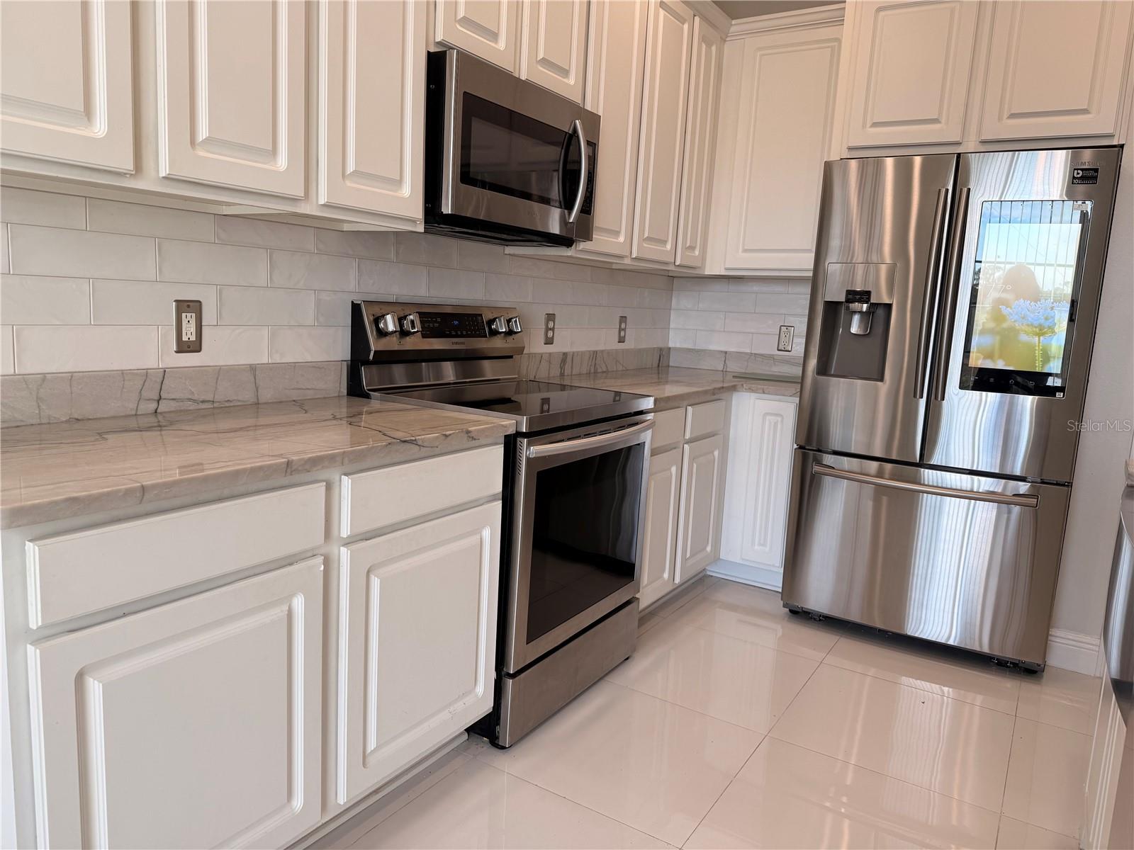 1112 PINE RIDGE DR, DAVENPORT, FL, 33896