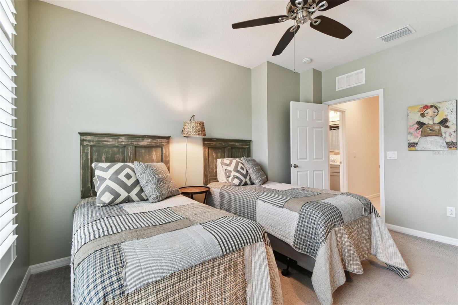 1950 MARLINGTON WAY, CLEARWATER, FL, 33763