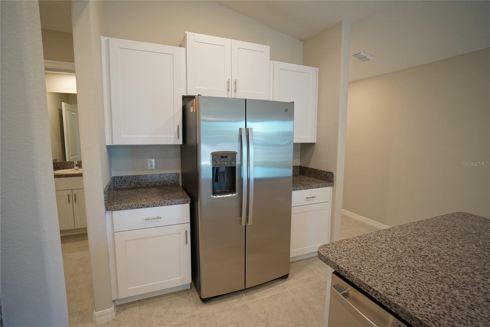 7050 SAMUEL IVY DR, TAMPA, FL, 33619