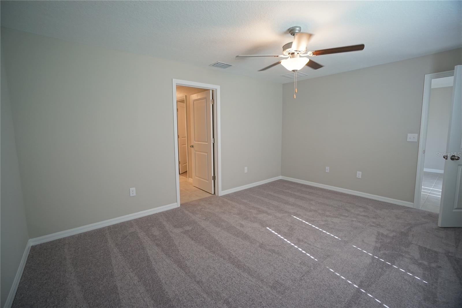 7050 SAMUEL IVY DR, TAMPA, FL, 33619
