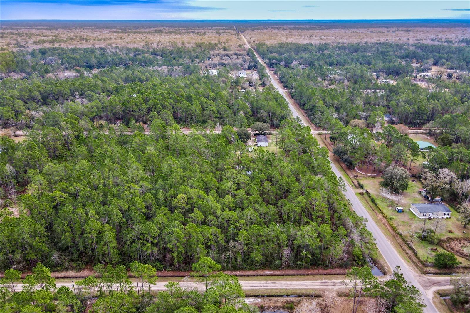 10570 CARPENTER AVE, HASTINGS, FL, 32145